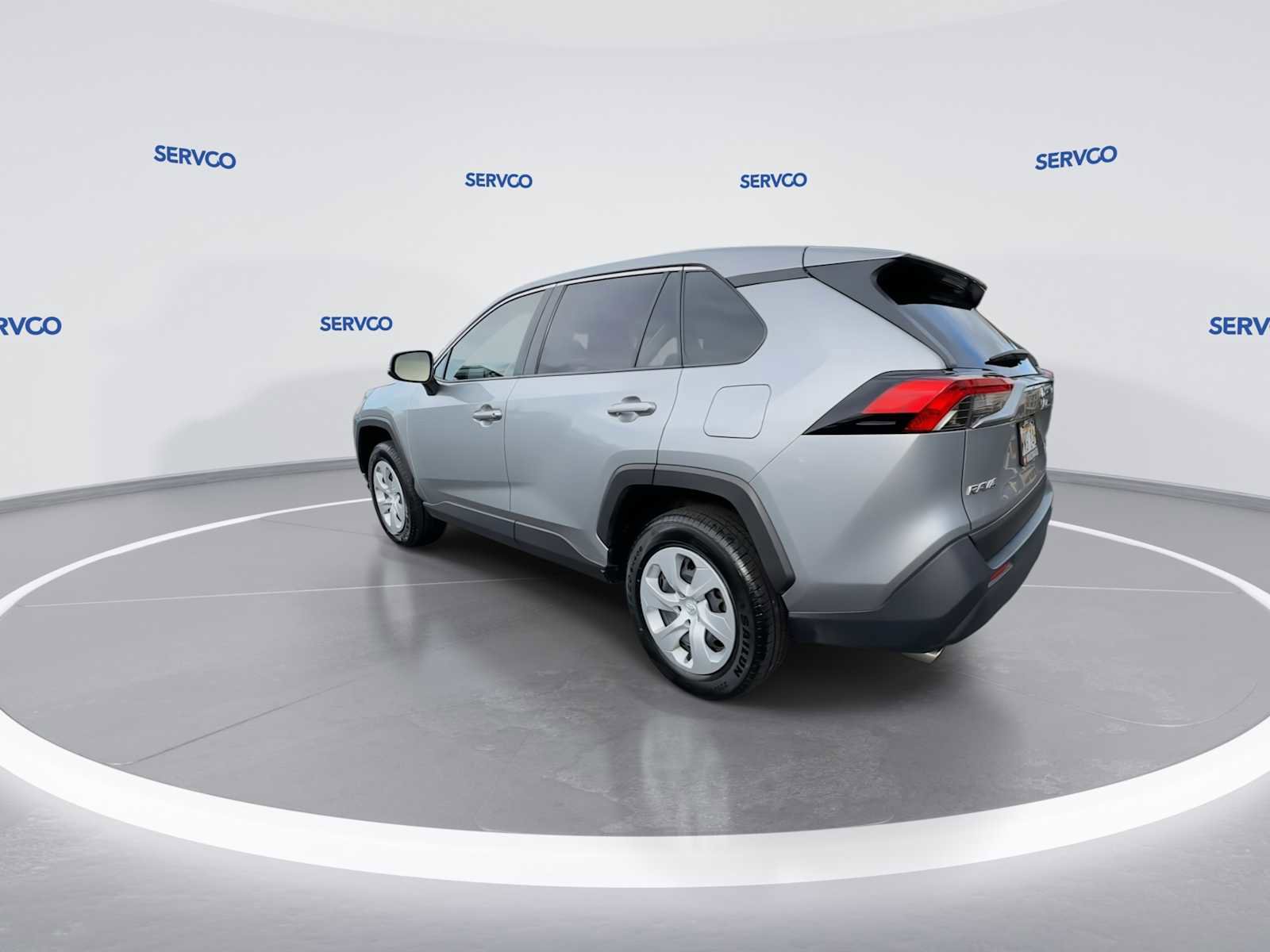 Used 2023 Toyota RAV4 LE FWD image 6