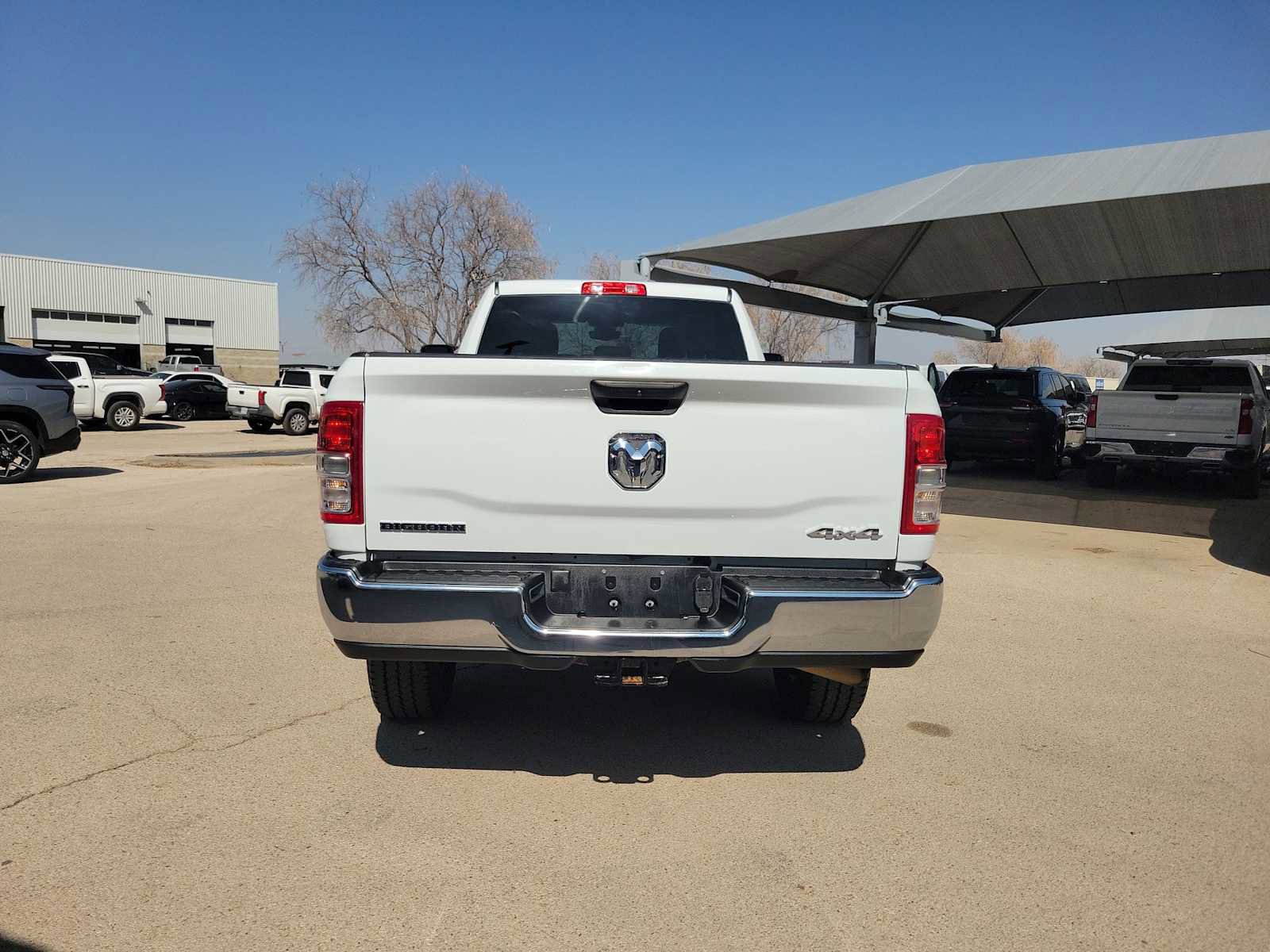 Used 2024 RAM 3500 Big Horn AWD/4WD image 7