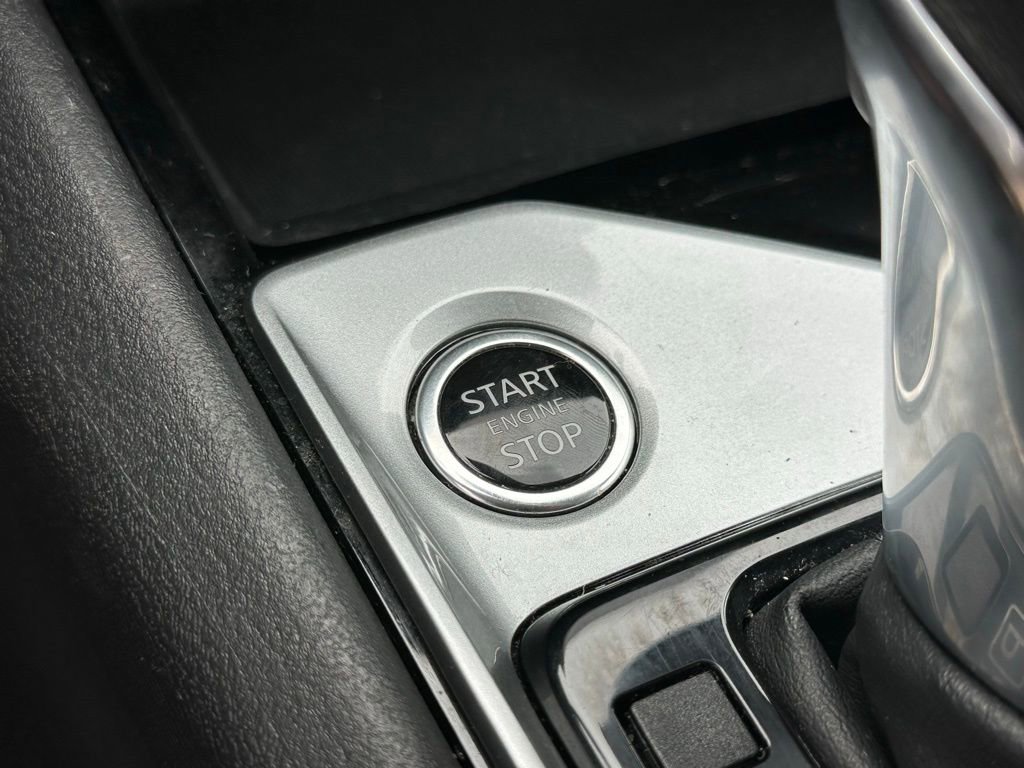 Used 2024 Nissan Altima 2.5 SV image 28