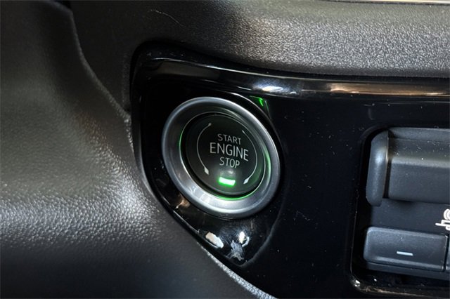 Used 2025 Chevrolet Silverado 1500 LT image 22