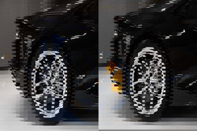 Used 2015 Lamborghini Huracan LP 610-4 image 10