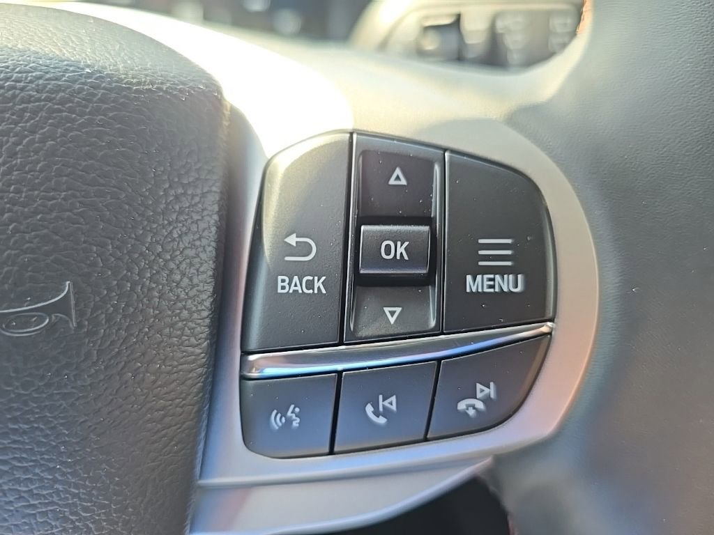 New 2026 Ford Explorer Active w/ Active Comfort Package image 22