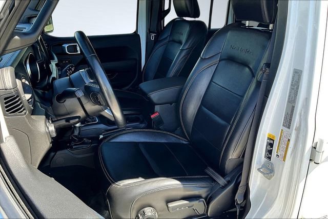 Used 2022 Jeep Wrangler Unlimited Sahara w/ Cold Weather Group AWD/4WD image 22