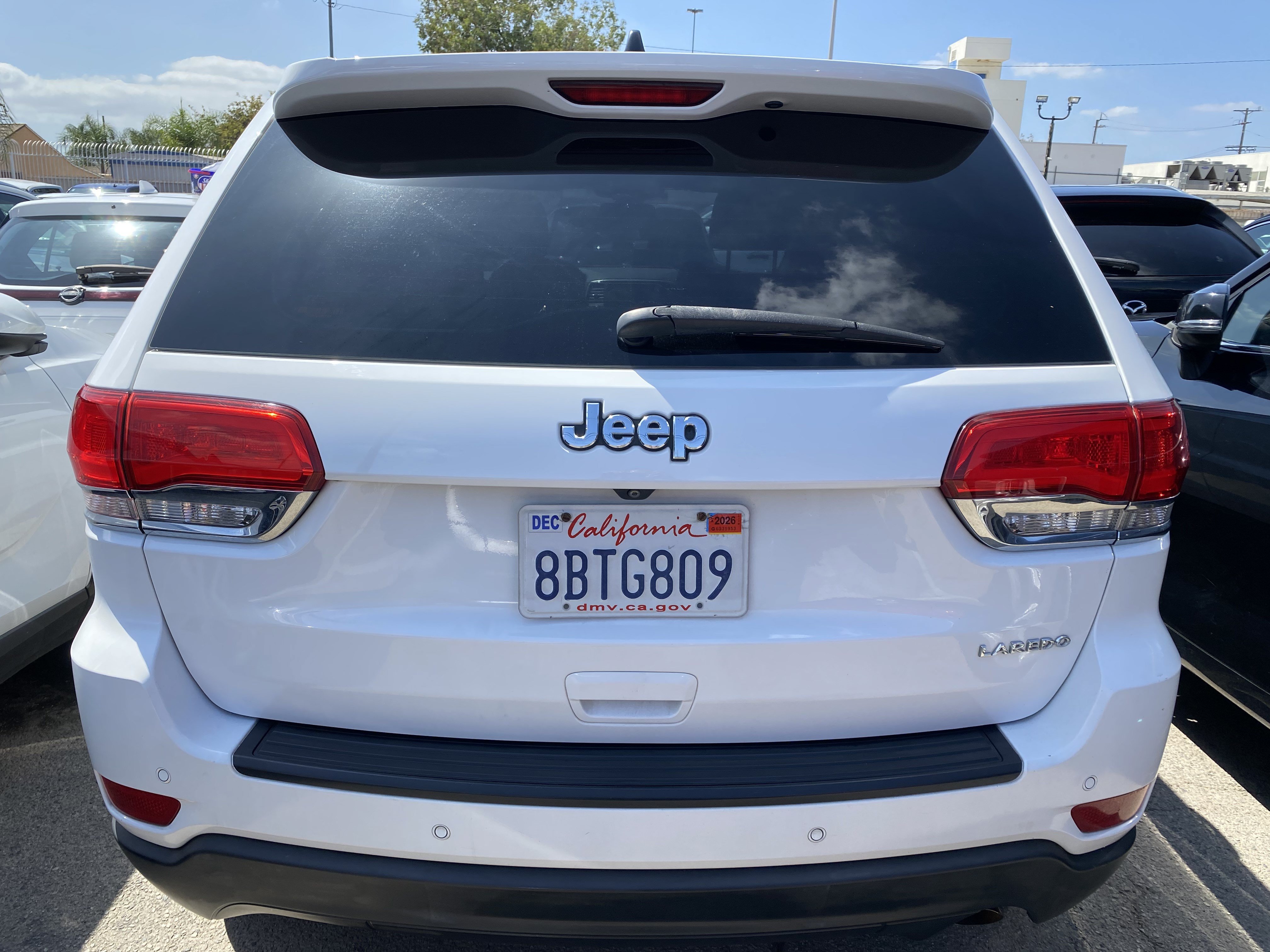 Used 2018 Jeep Grand Cherokee Laredo RWD image 10