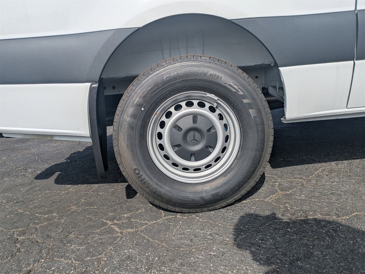 New 2025 Mercedes-Benz Sprinter 2500 image 15