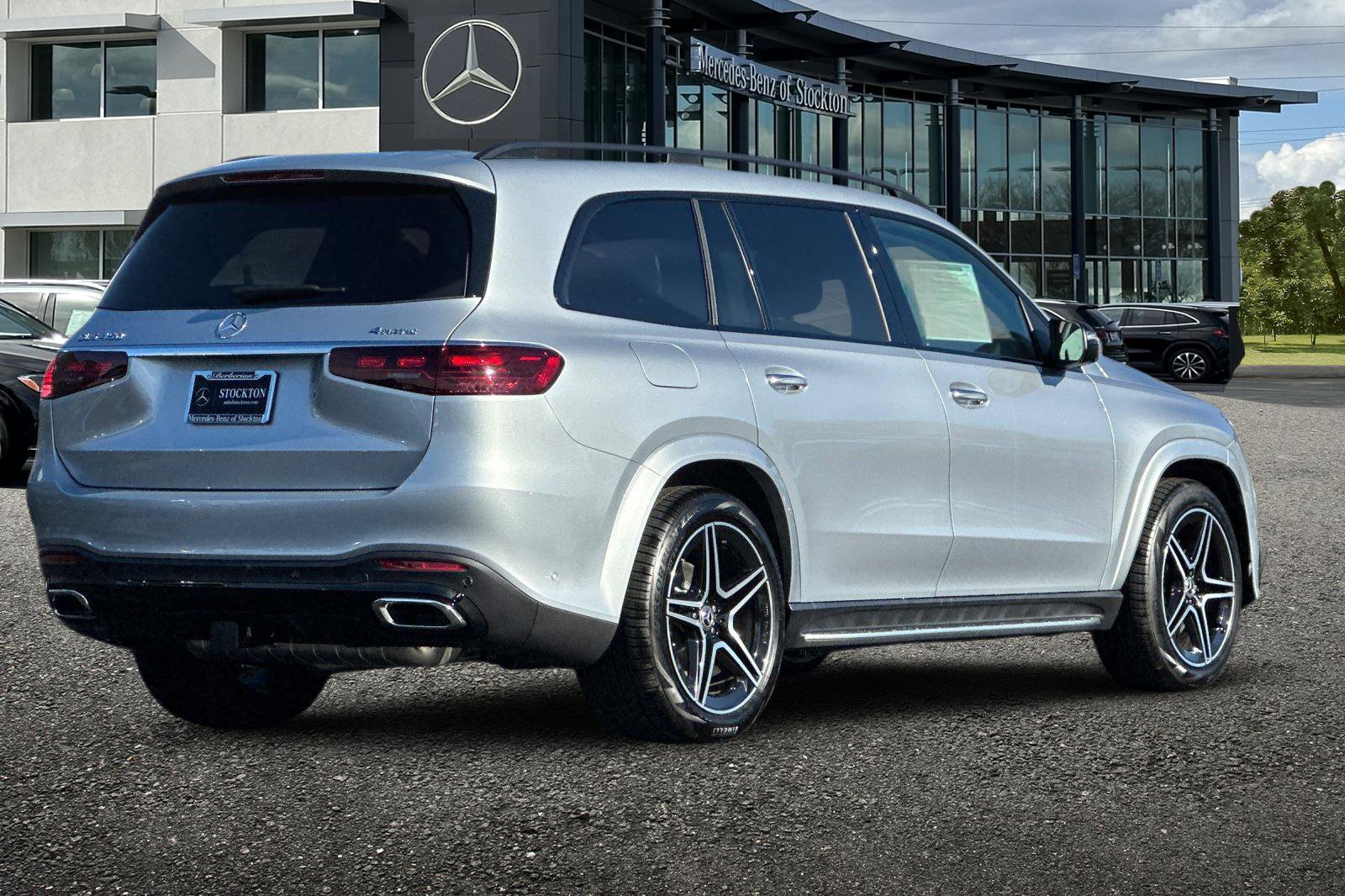 New 2026 Mercedes-Benz GLS 450 GLS 450 image 4