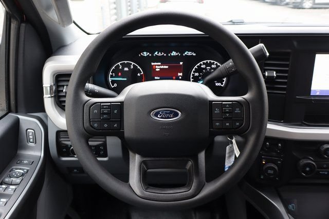 New 2026 Ford F350 XLT w/ FX4 Off-Road Package AWD/4WD image 21