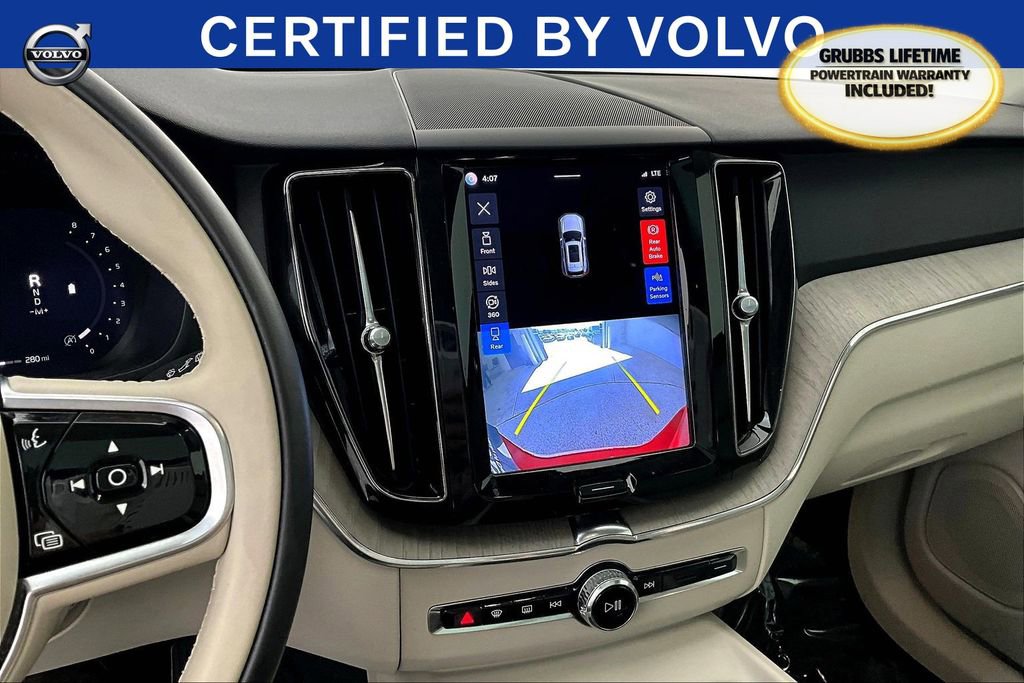 Certified 2023 Volvo XC60 B5 Plus AWD/4WD image 31