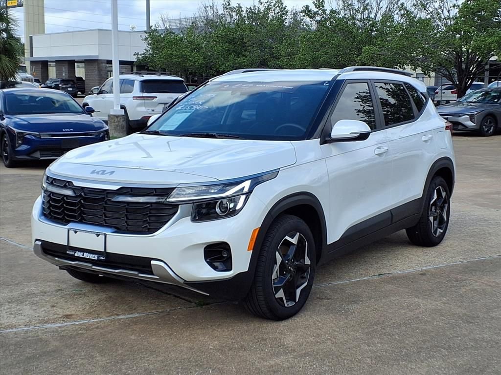 Used 2026 Kia Seltos S image 3