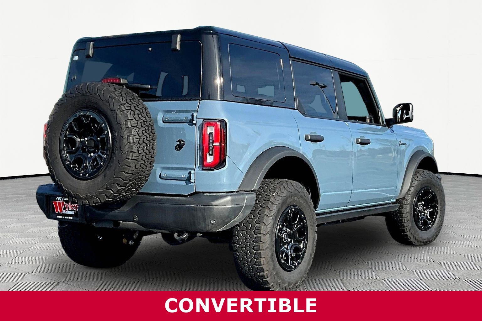 Used 2024 Ford Bronco Badlands image 7