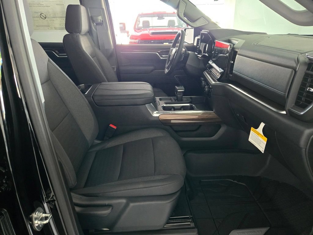 New 2026 Chevrolet Silverado 1500 LT w/ All Star Edition Plus AWD/4WD image 6