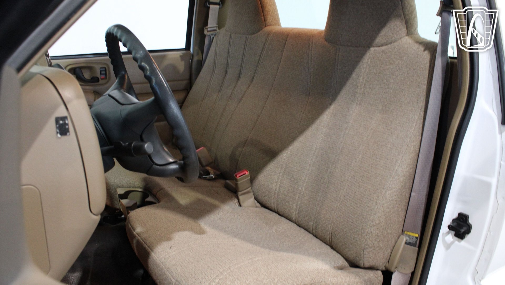 Used 1998 Chevrolet S10 Pickup 2WD Regular Cab image 9