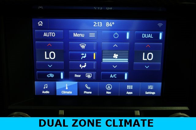 Used 2022 Ford Mustang Shelby GT500 w/ Carbon Fiber Track Pack image 37