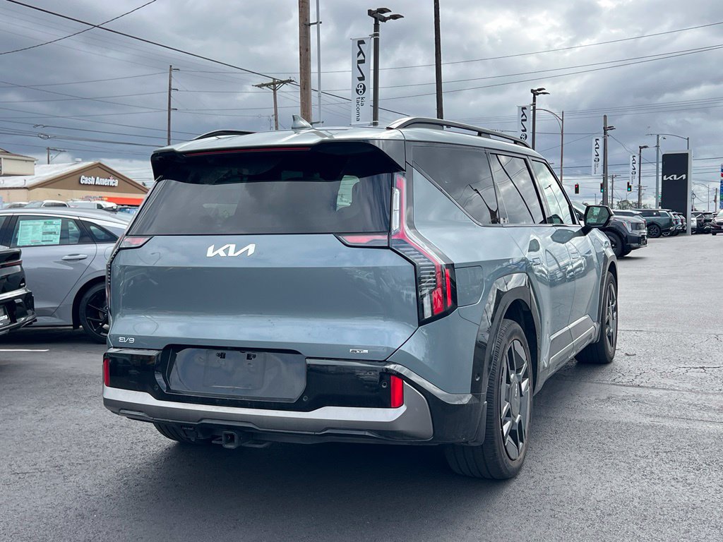 Certified 2024 Kia EV9 GT-Line AWD/4WD image 6