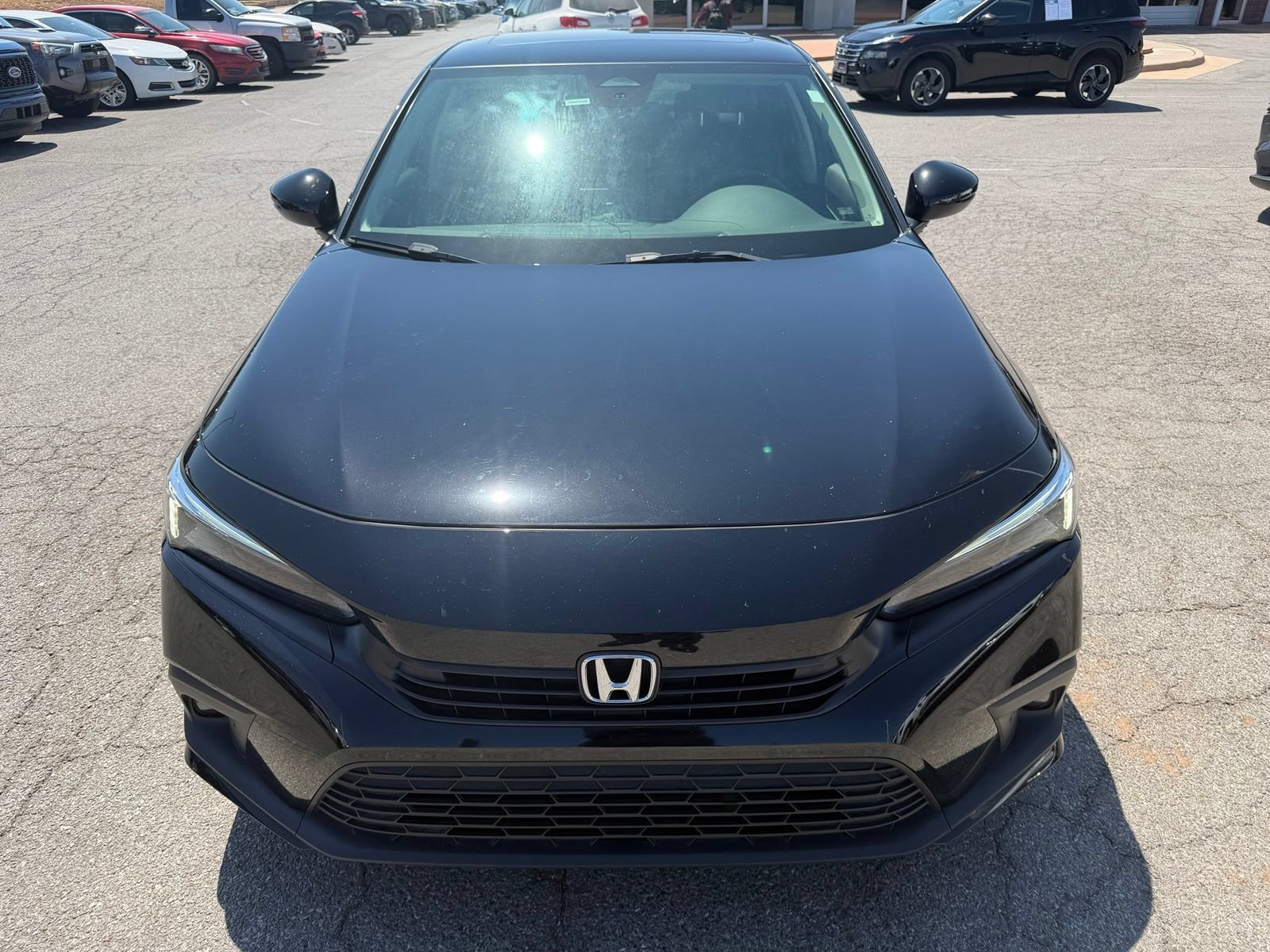Used 2024 Honda Civic Touring image 2