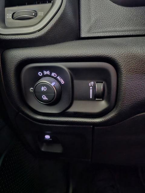 Used 2023 RAM 1500 Big Horn w/ Trailer Tow Group AWD/4WD image 36