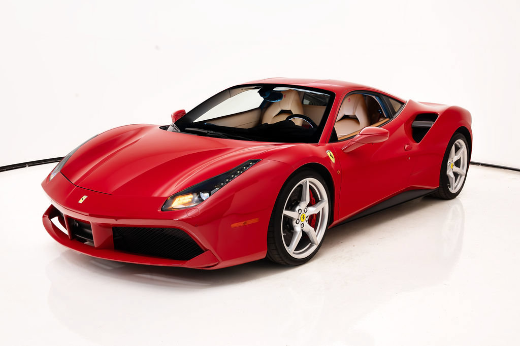 Certified 2017 Ferrari 488 GTB RWD image 6