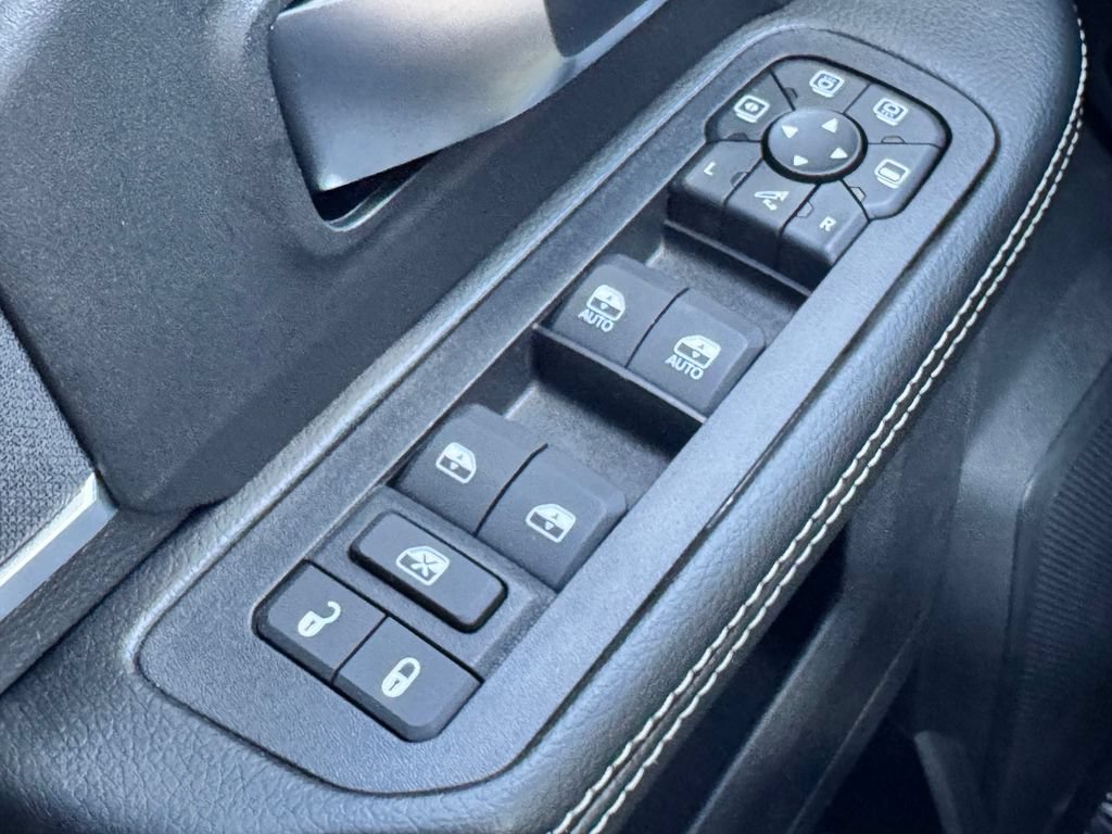 New 2026 RAM 2500 Big Horn AWD/4WD image 24