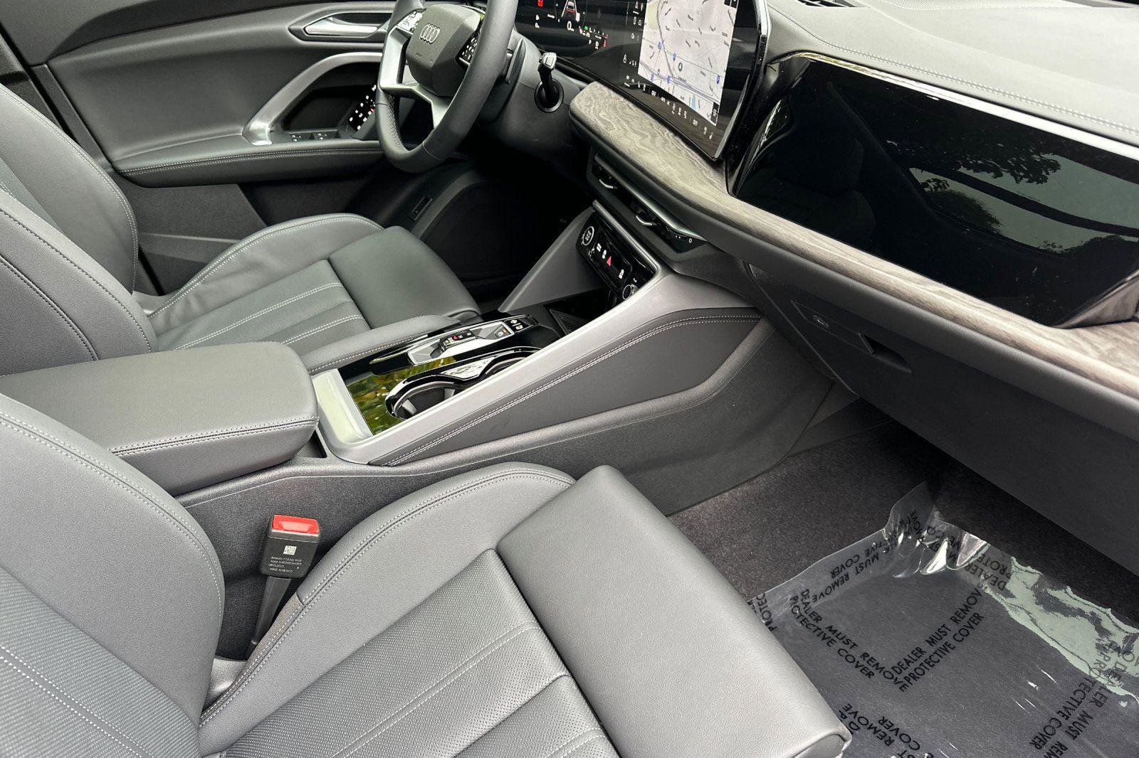 New 2025 Audi Q5 Premium Plus image 15