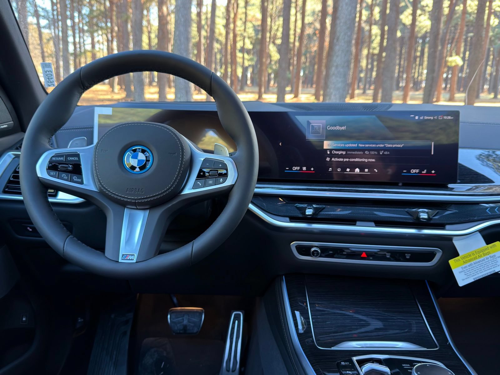 Used 2026 BMW X5 xDrive50e w/ M Sport Package AWD/4WD image 3