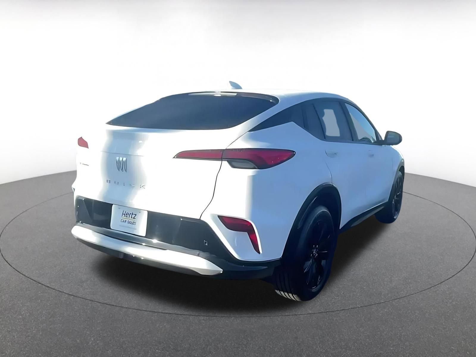 Used 2025 Buick Envista Sport Touring image 14