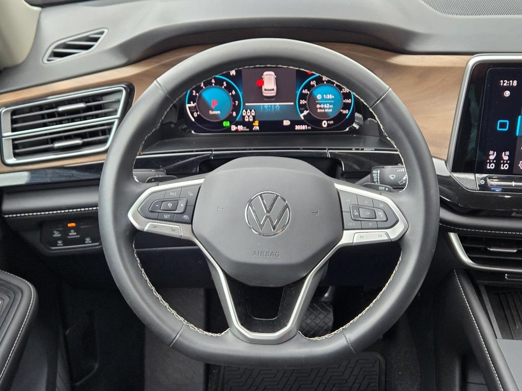 Used 2025 Volkswagen Atlas SE FWD image 20