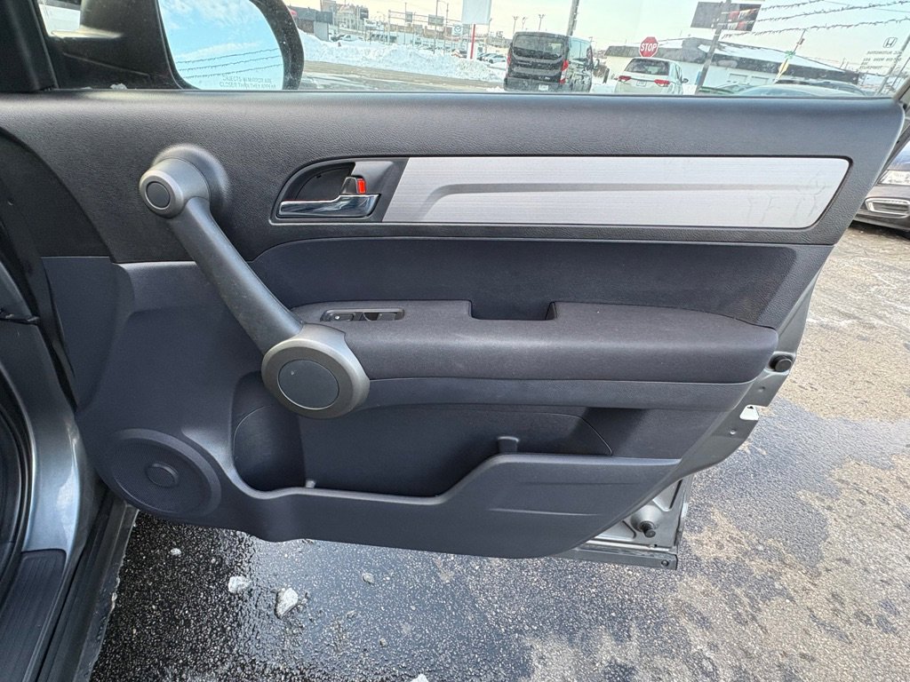 Used 2011 Honda CR-V LX image 15