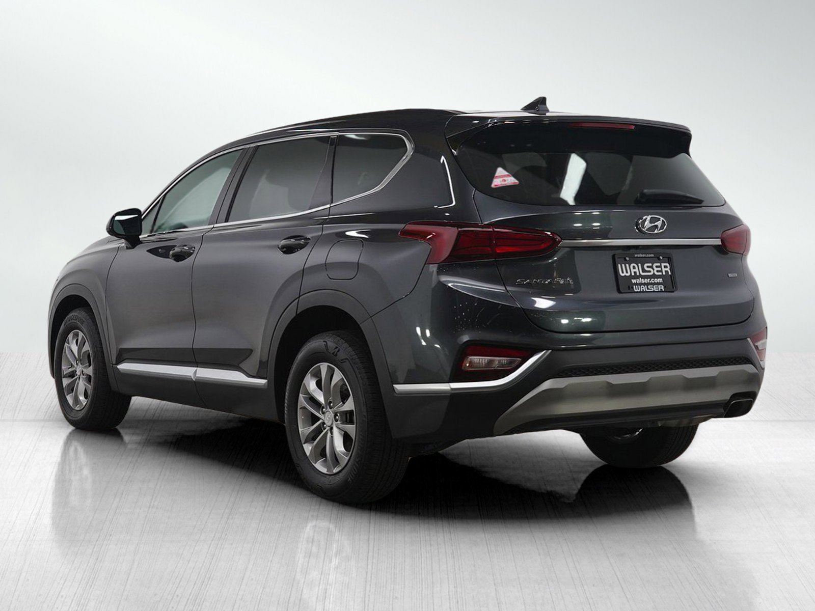 Used 2020 Hyundai Santa Fe SEL image 3