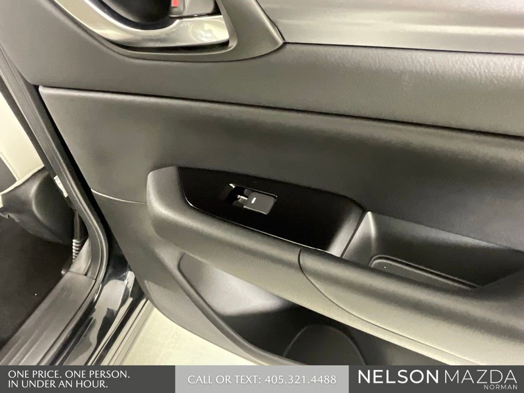 Certified 2025 MAZDA CX-5 AWD 2.5 S w/ Preferred Package image 24