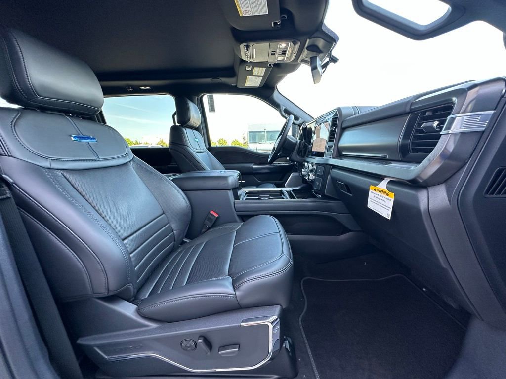 New 2026 Ford F350 Platinum w/ FX4 Off-Road Package image 48
