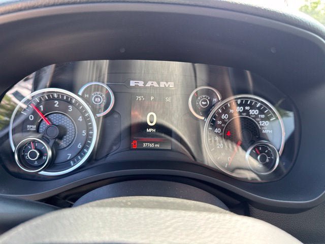 Used 2023 RAM 1500 Big Horn AWD/4WD image 13