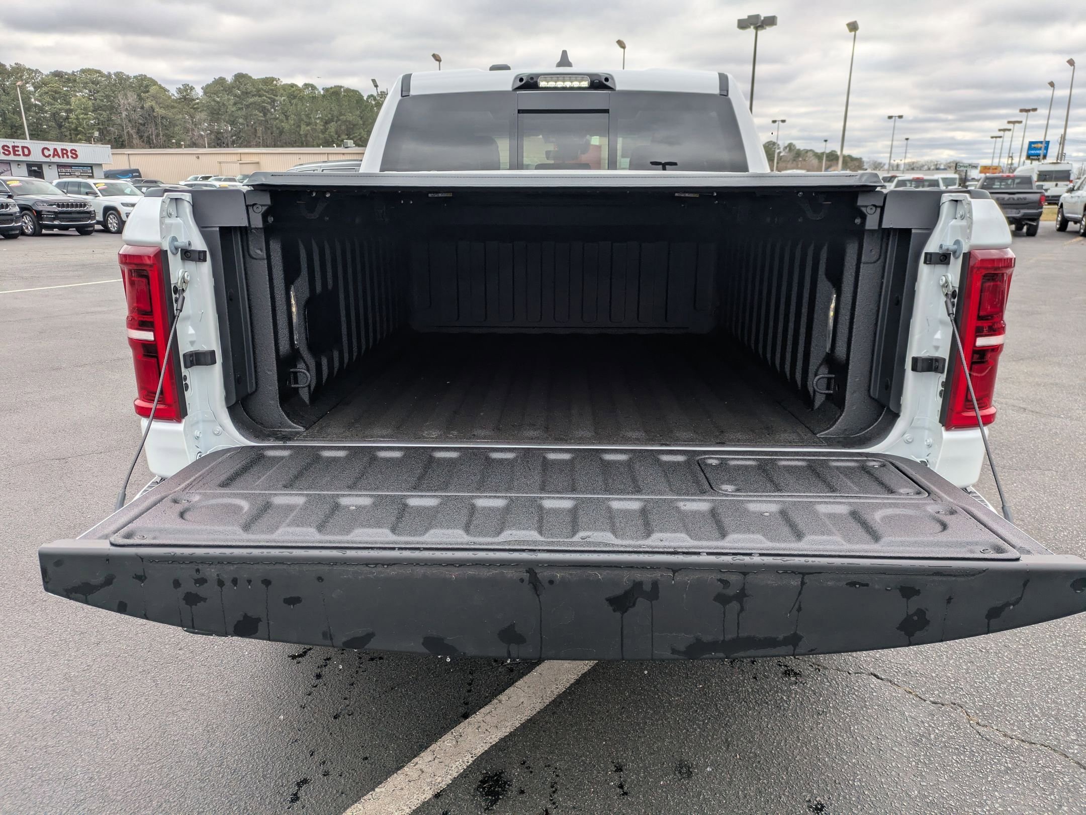New 2026 RAM 1500 Tungsten w/ Trailer Tow Group AWD/4WD image 25