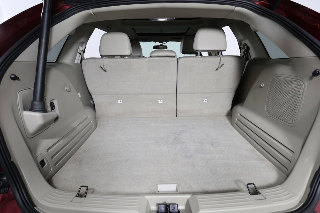 Used 2014 Lincoln MKX AWD w/ Equipment Group 102A image 18