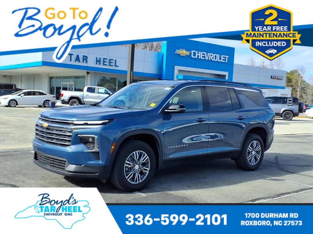 Used 2025 Chevrolet Traverse LT image 1