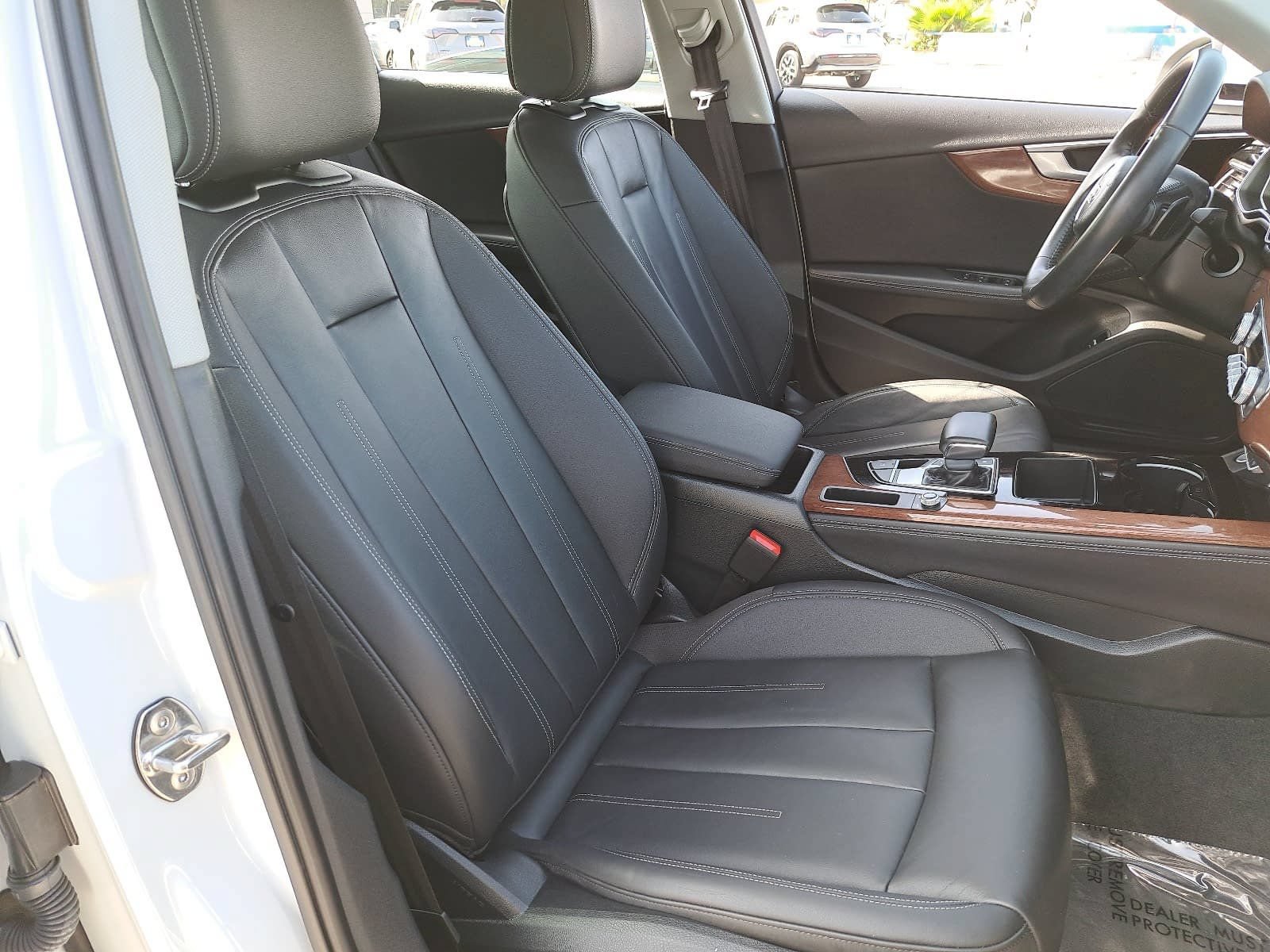 Used 2020 Audi A4 2.0T Premium Plus w/ Premium Plus Package FWD image 10