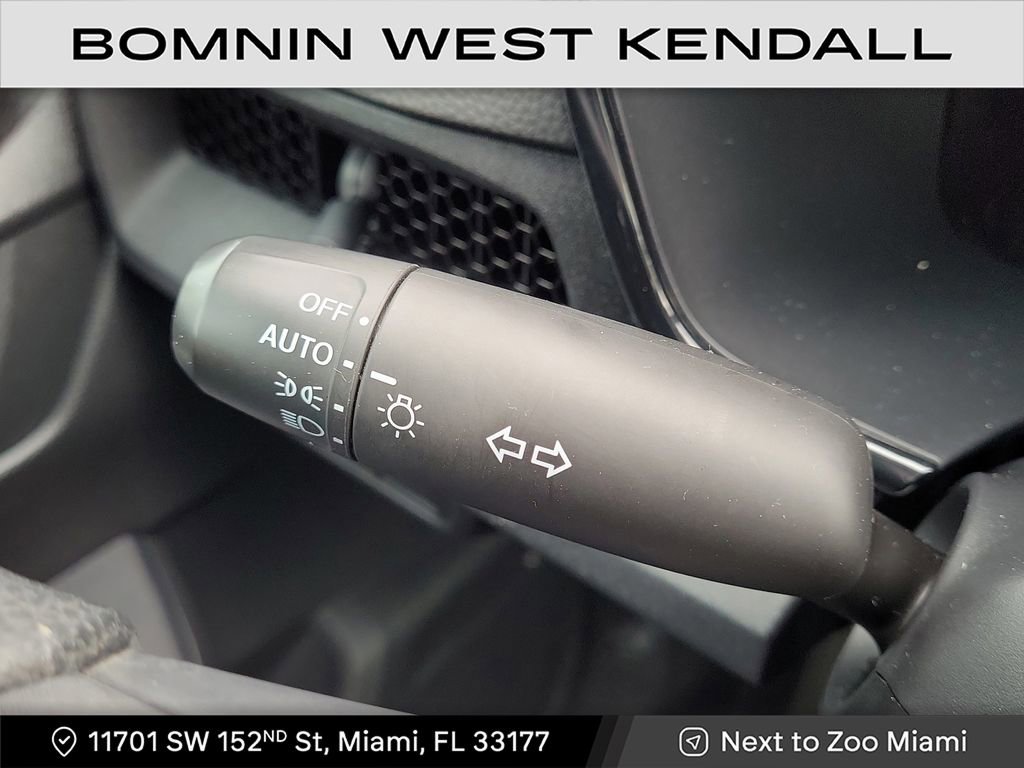 Used 2025 Honda CR-V EX image 15