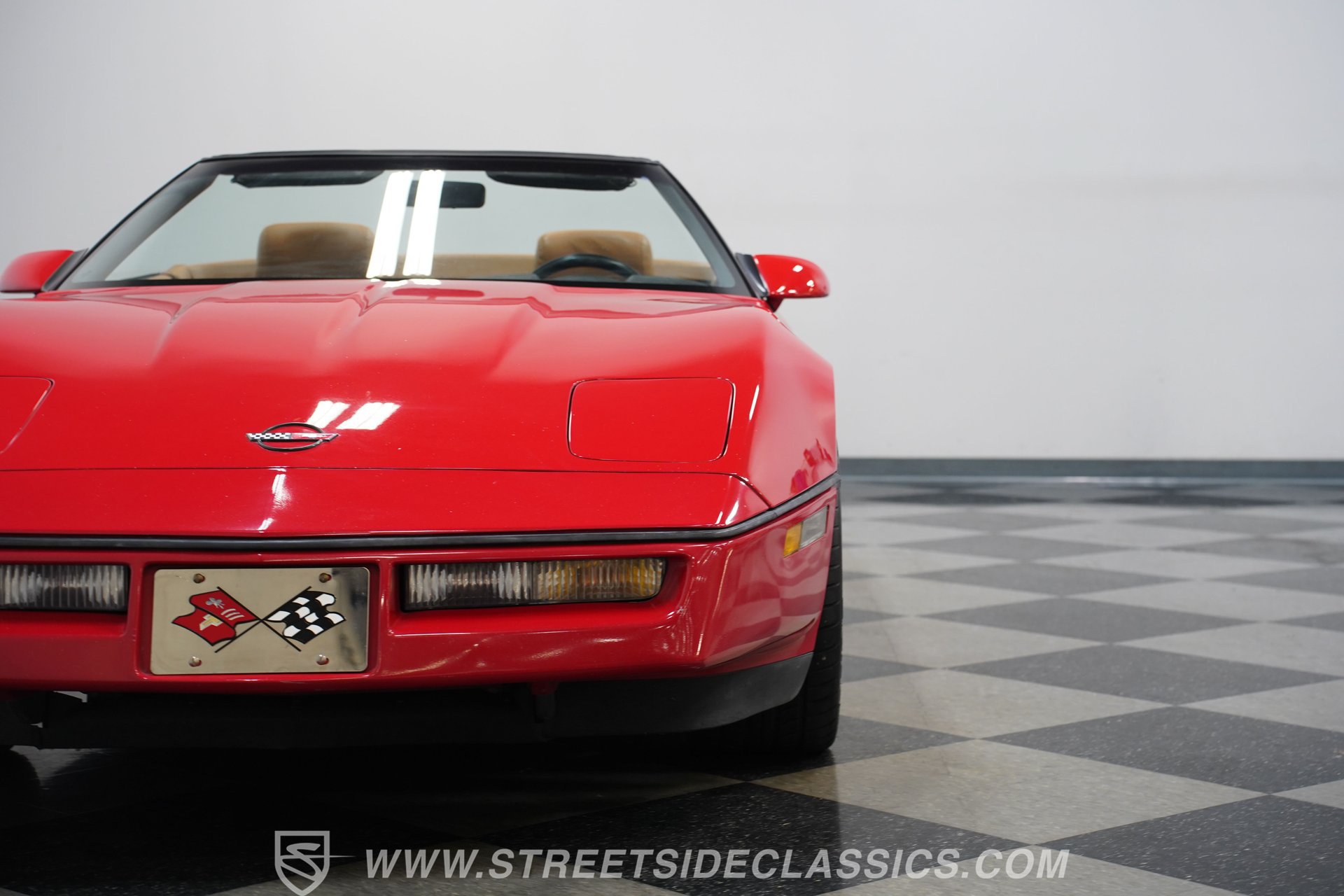 Used 1990 Chevrolet Corvette Convertible RWD image 21