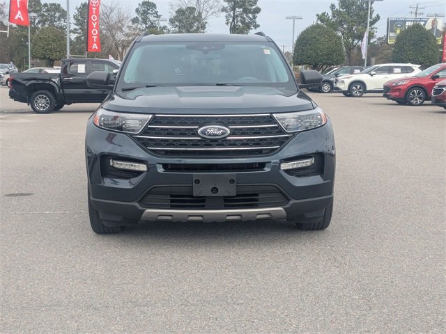 Used 2024 Ford Explorer XLT w/ Equipment Group 202A image 8
