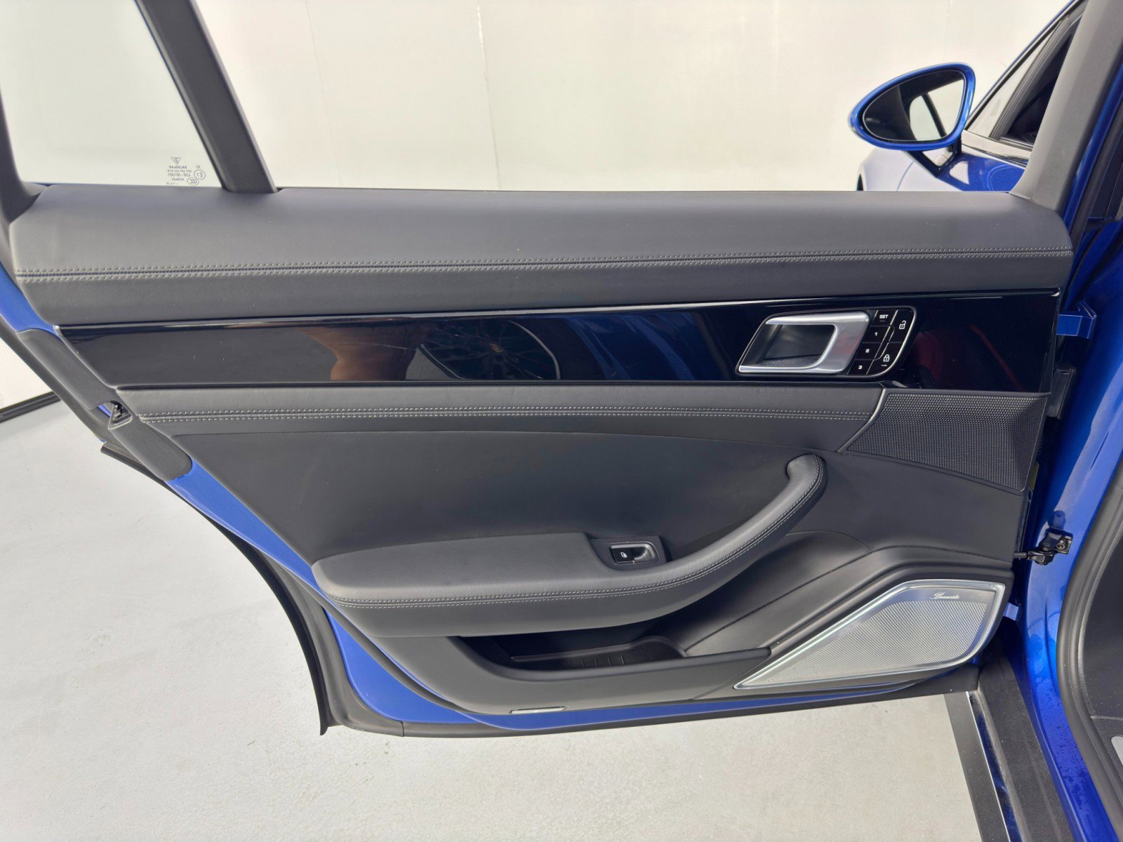 Used 2019 Porsche Panamera 4 Executive w/ Premium Package Plus image 46