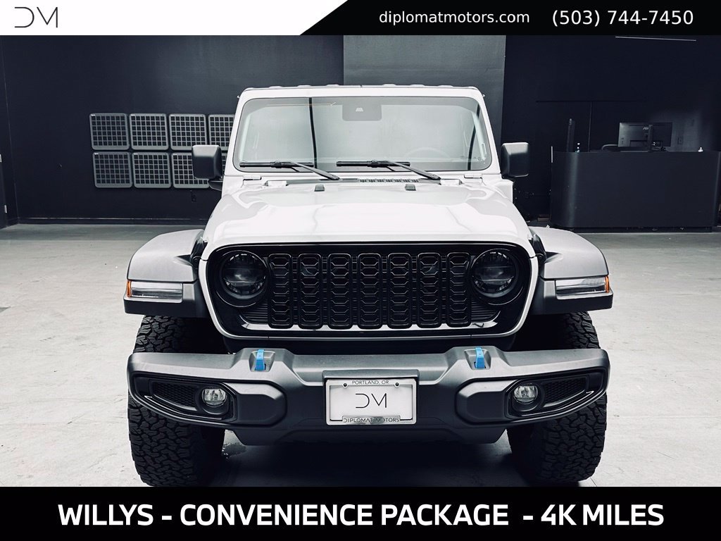 Used 2024 Jeep Wrangler Unlimited AWD/4WD image 11