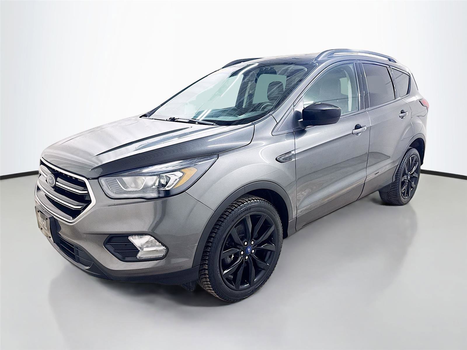 Used 2019 Ford Escape SE image 3