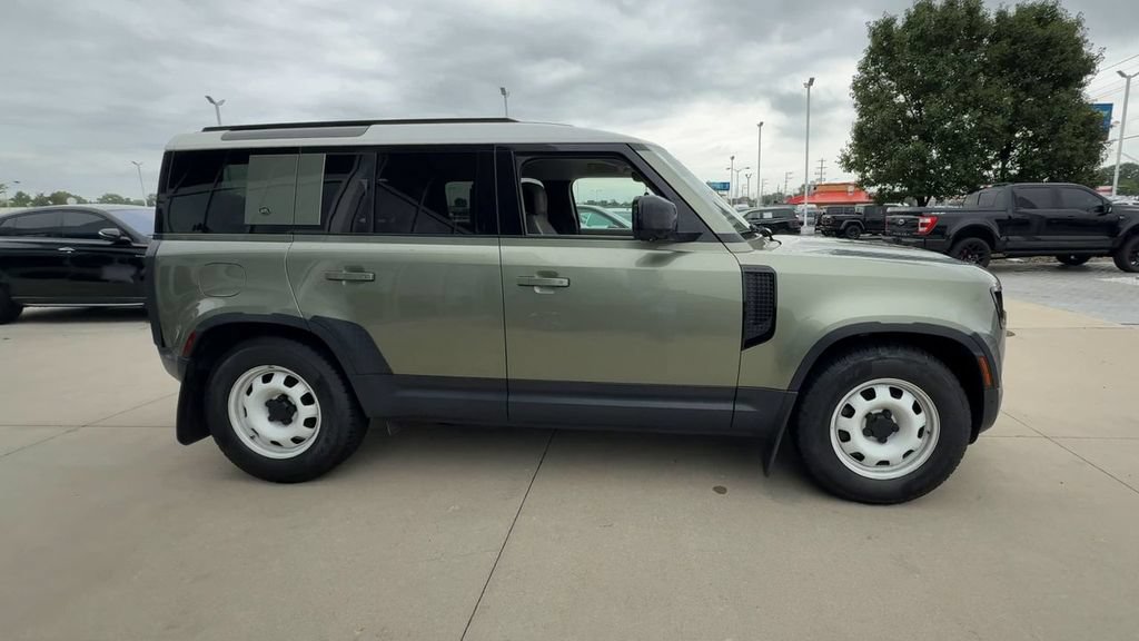 Used 2020 Land Rover Defender 110 AWD/4WD image 9