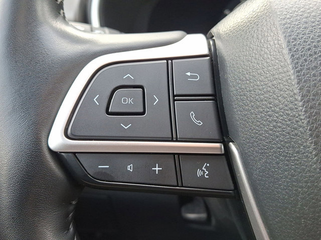 Used 2023 Toyota Highlander Limited image 19