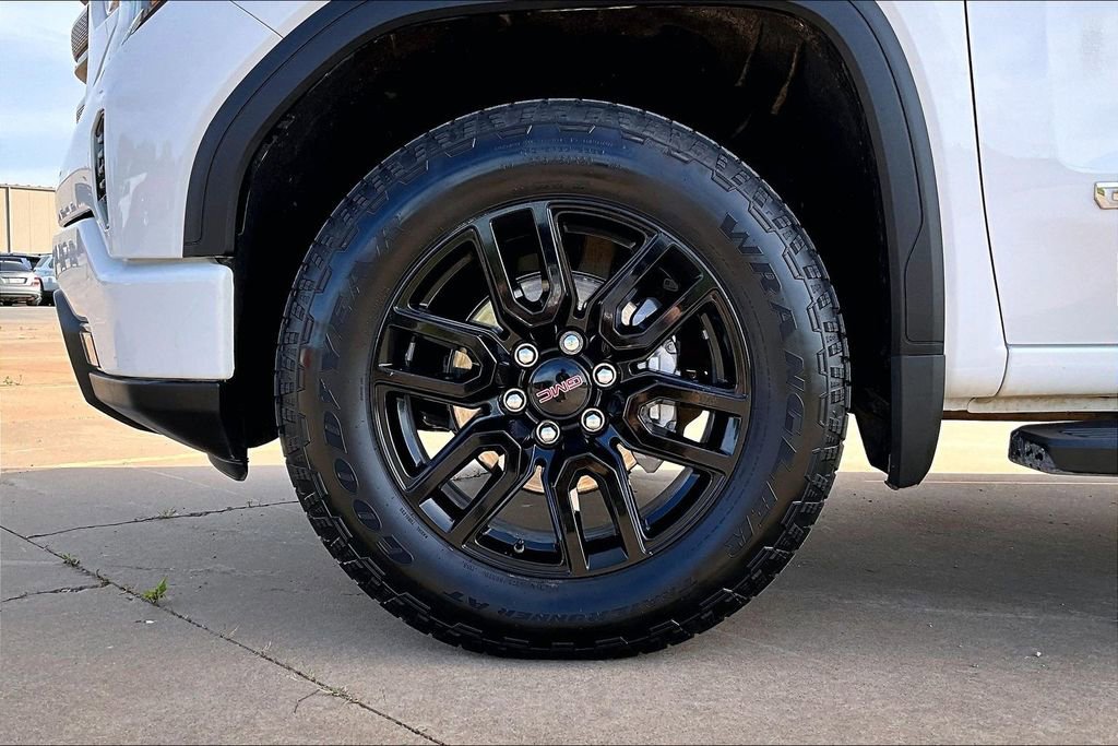 Used 2025 GMC Sierra 1500 Elevation AWD/4WD image 11