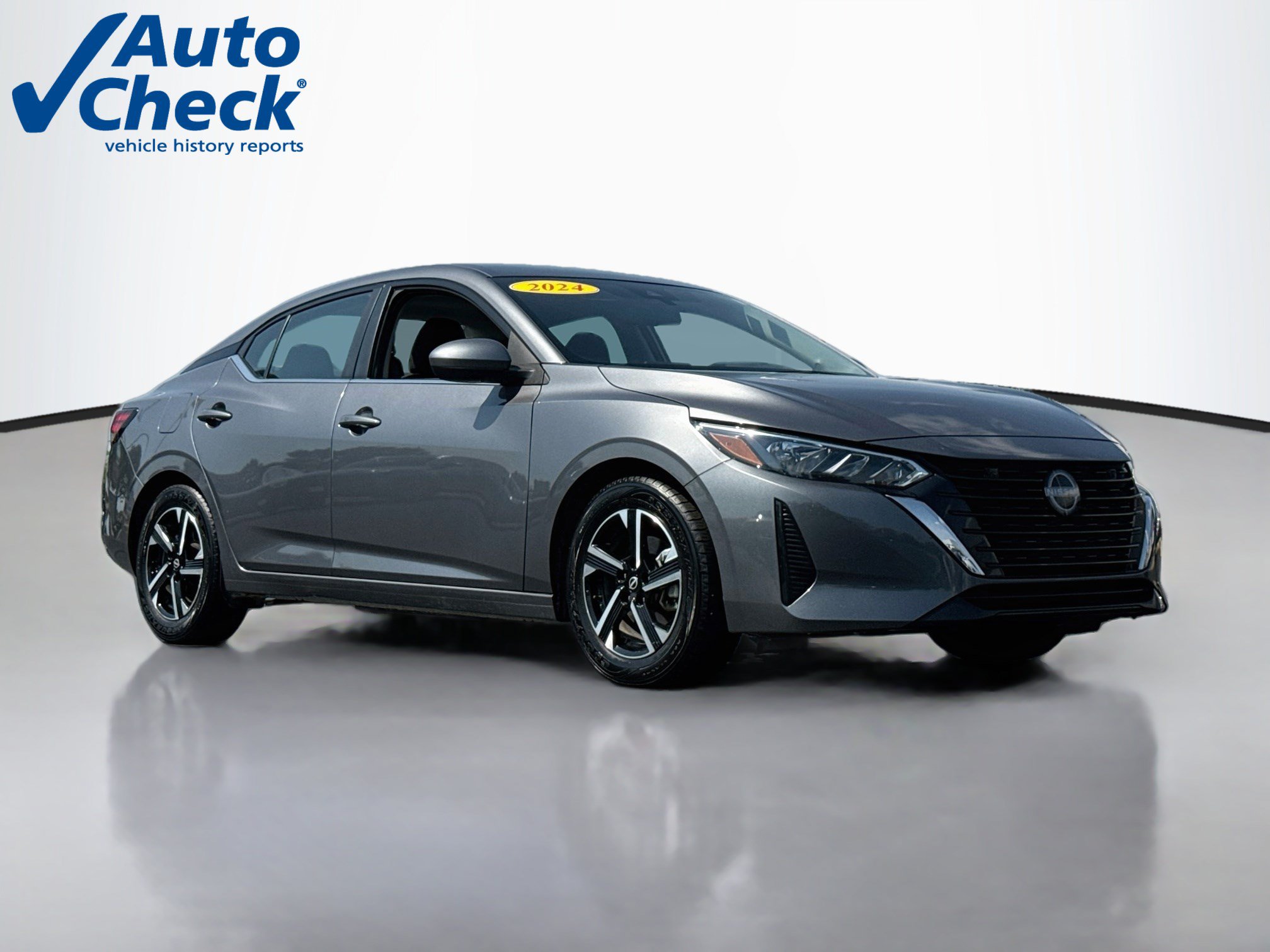 Used 2024 Nissan Sentra SV FWD image 1