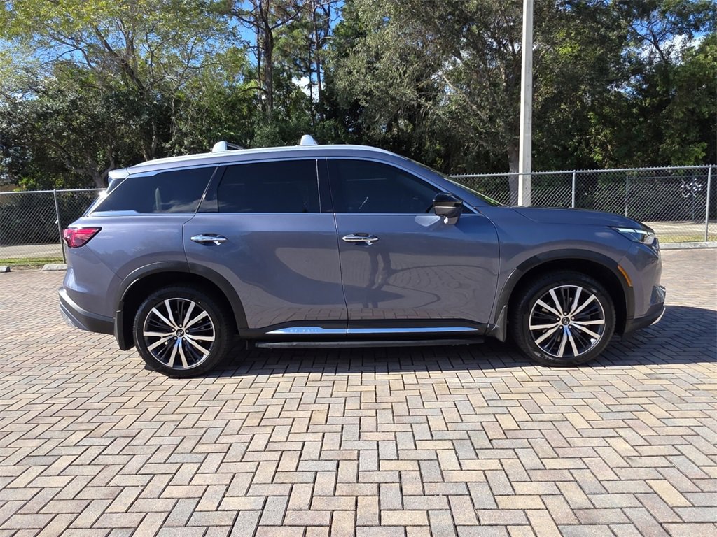 Used 2022 INFINITI QX60 Sensory w/ Cargo Package image 12