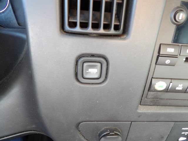 Used 2010 Chevrolet Express 2500 Extended w/ Preferred Equipment Group RWD image 25