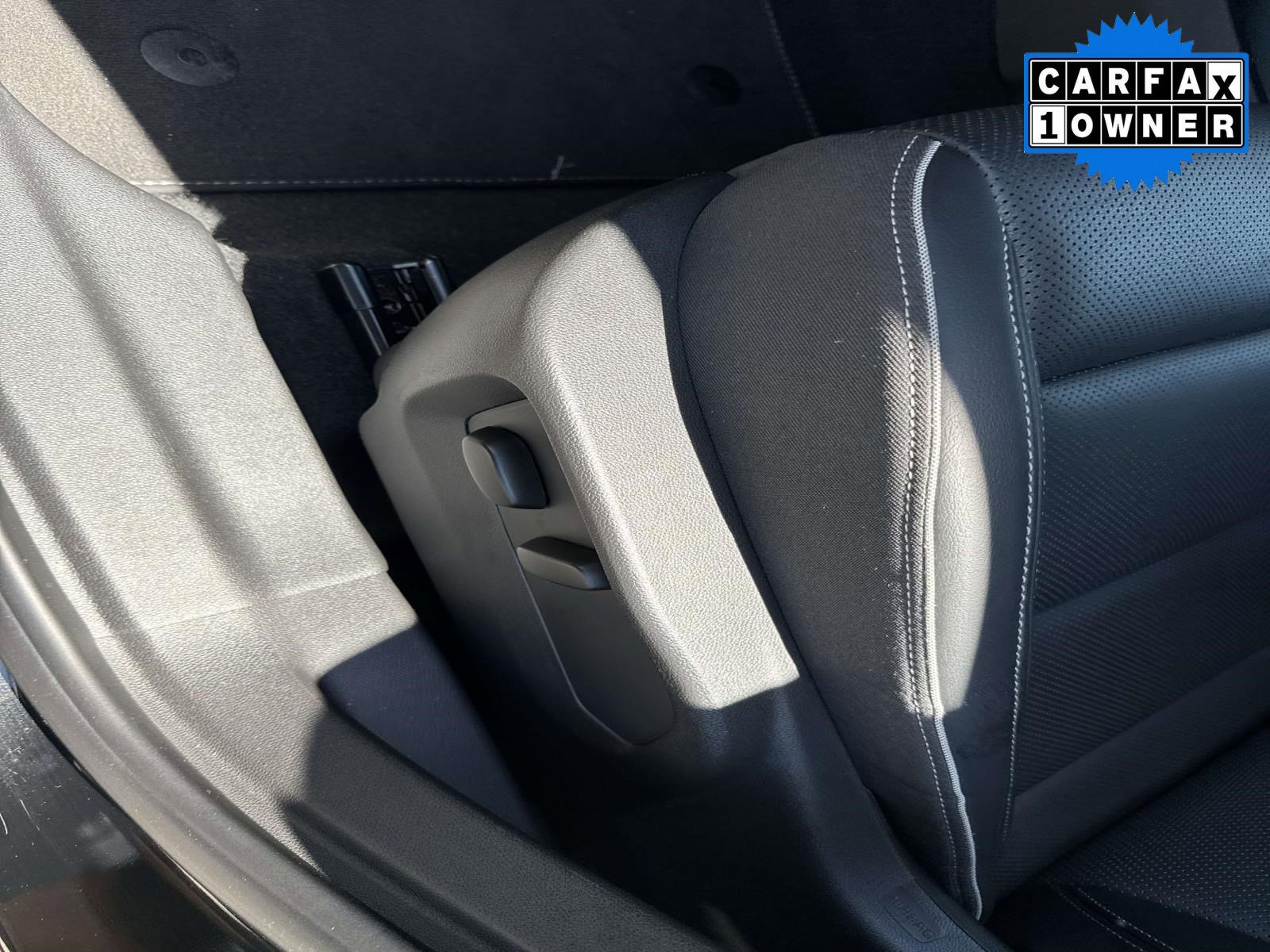Used 2023 Buick Envision Essence AWD/4WD image 22