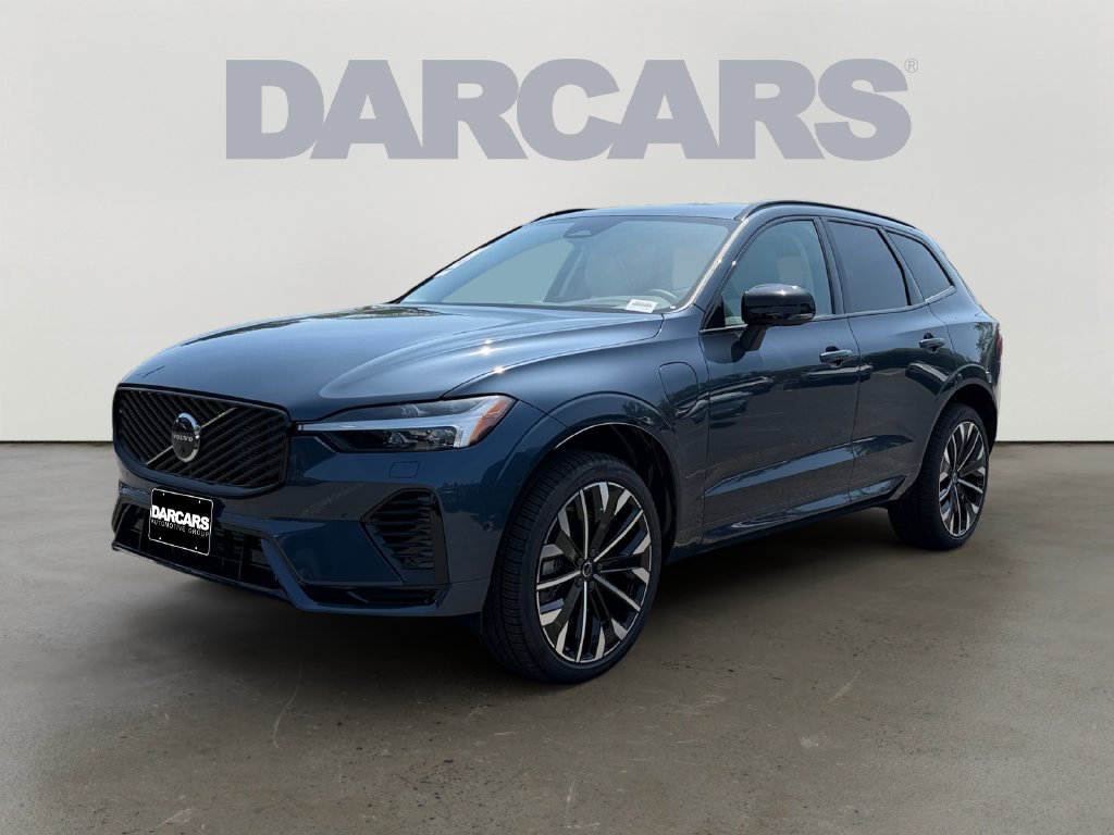 New 2026 Volvo XC60 T8 Ultra w/ Climate Package AWD/4WD image 2