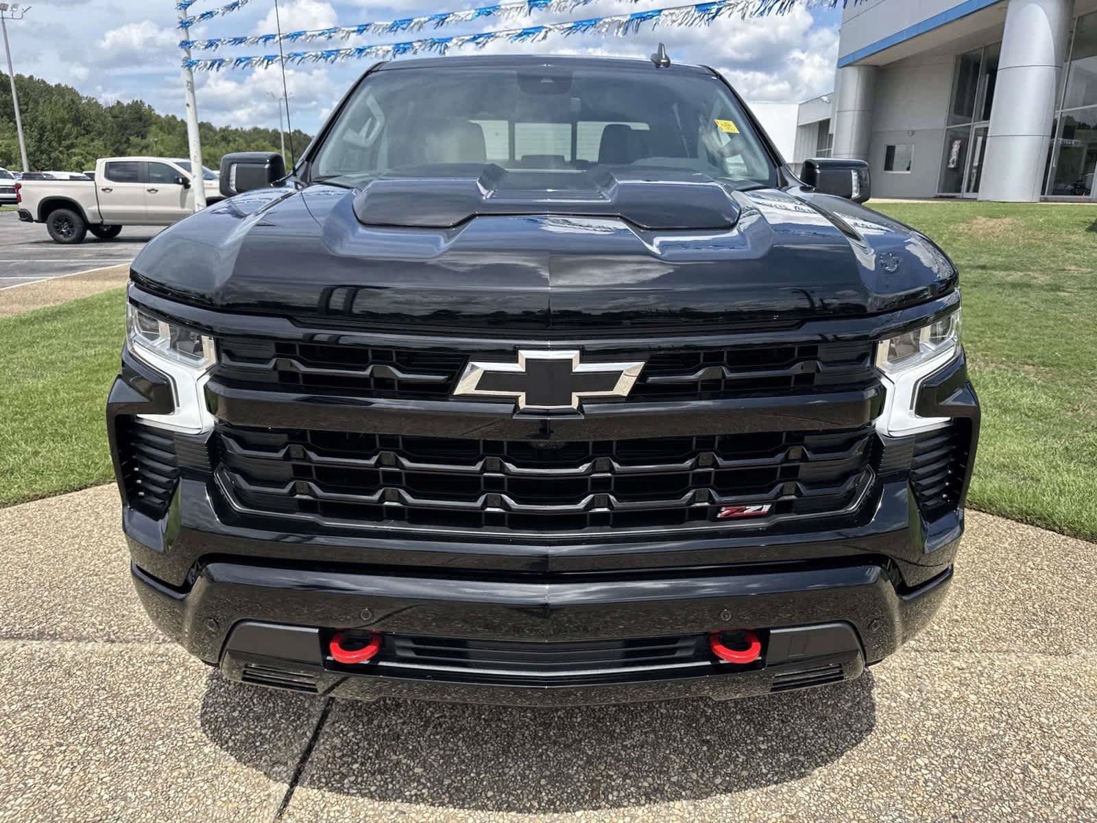 New 2026 Chevrolet Silverado 1500 LT Trail Boss w/ LT Trail Boss Premium Package AWD/4WD image 2